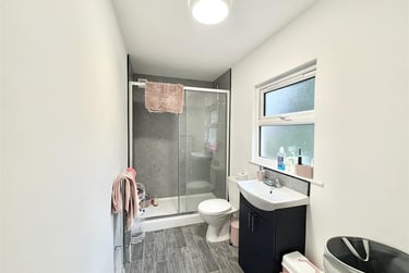 1 bed studio, Derby Road, Lenton, Nottingham, NG72DP - Image 4